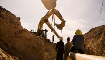 STAR_Fiberglass_Pipe_Ditch_Crane_Installation